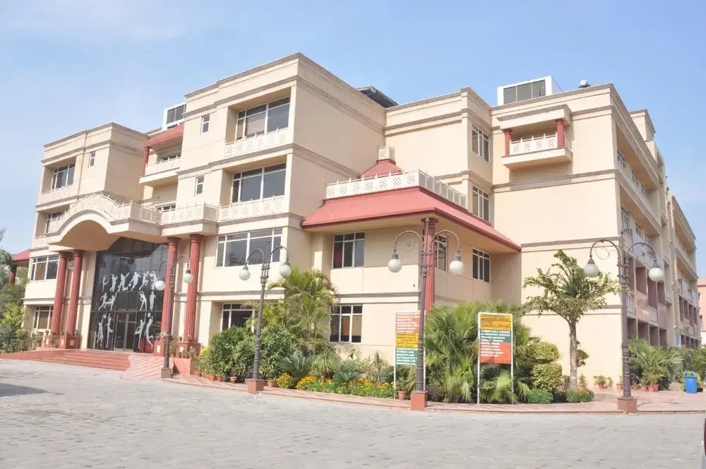 School 4